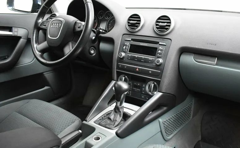 Audi A3 II (8P) Рестайлинг 1