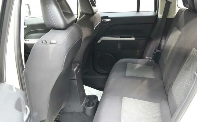 Jeep liberty (patriot)