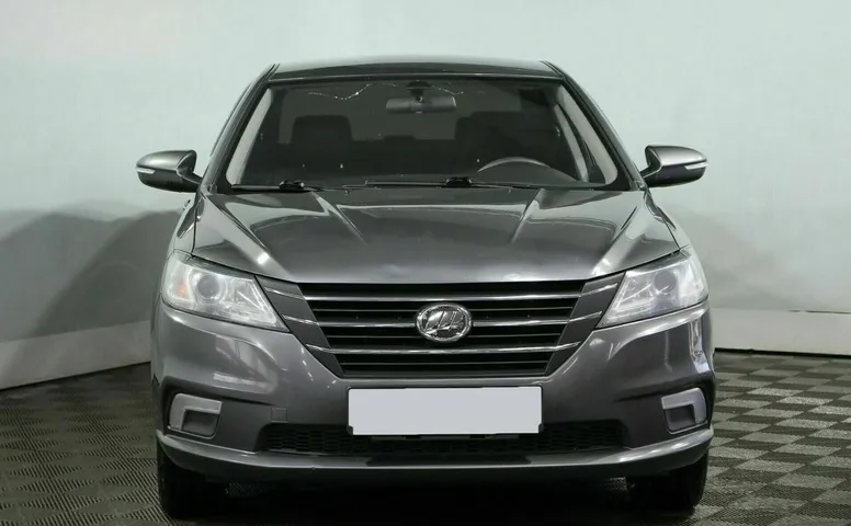 Lifan solano