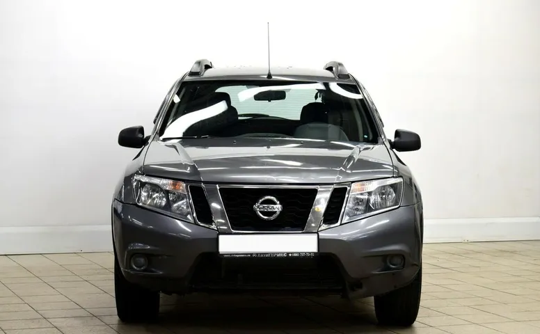 Nissan Terrano III (D10)