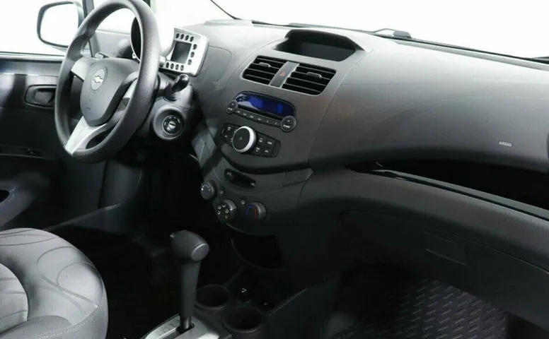 Chevrolet Spark 1.0 Автомат