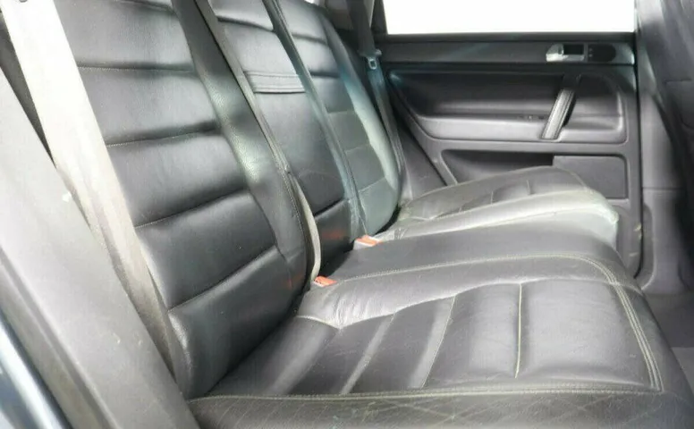 Volkswagen Touareg 3.2 Автомат