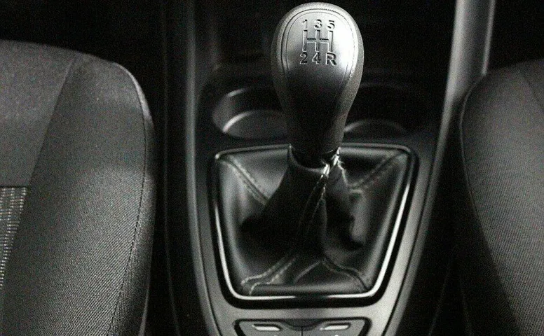LADA (ВАЗ) Vesta 1.6 Механика