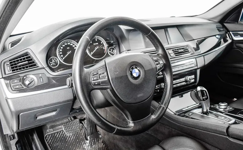 BMW 5 серия