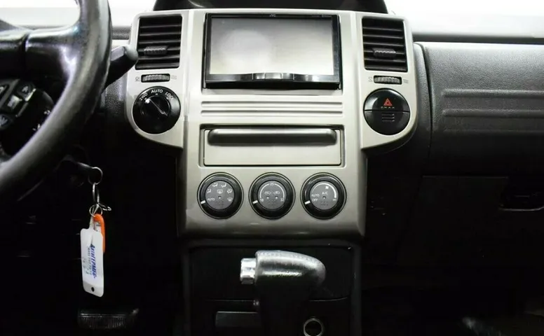 Nissan X-Trail I