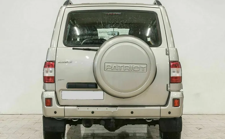Уаз patriot