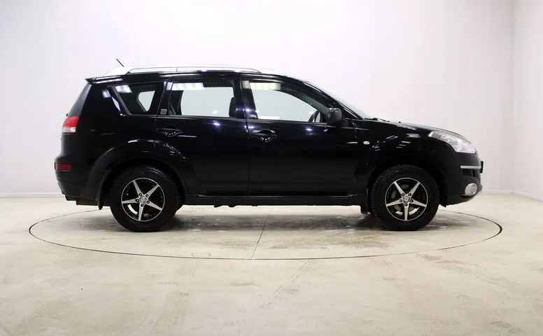 Citroen C-Crosser