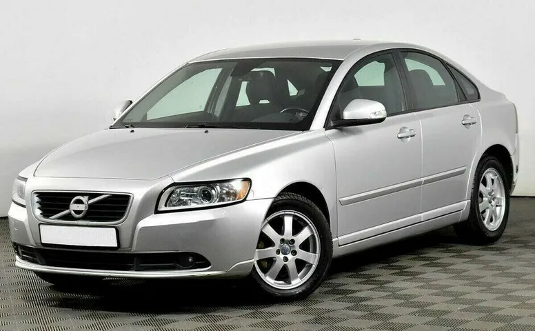 Volvo S40 2.0 Робот