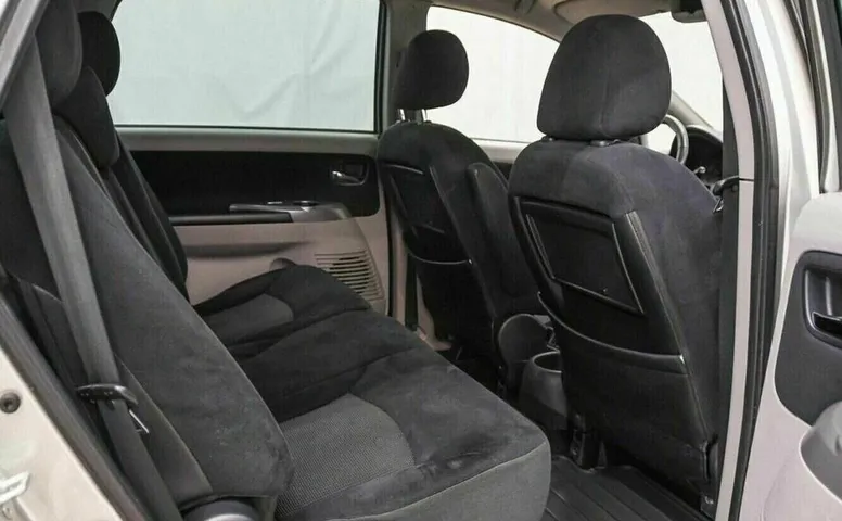 Mitsubishi grandis