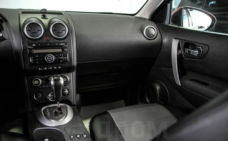 Nissan Qashqai+2