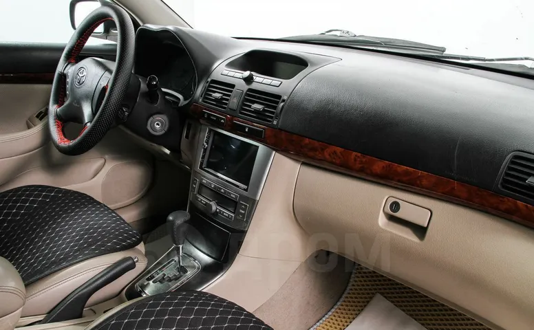 Toyota Avensis, 2 поколение