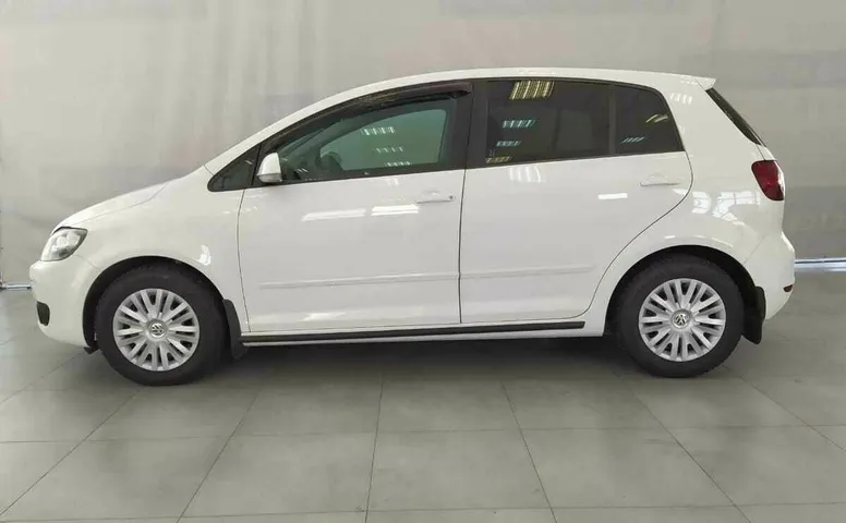 Volkswagen GOLF_PLUS 1.6 AT (102 л.с.)