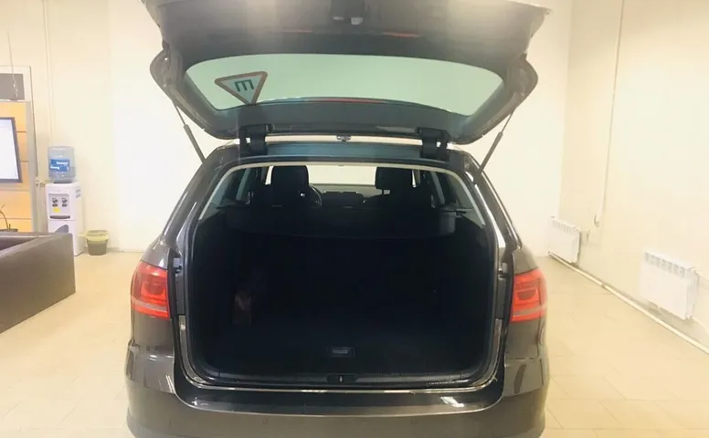 Volkswagen Passat Alltrack (B7)