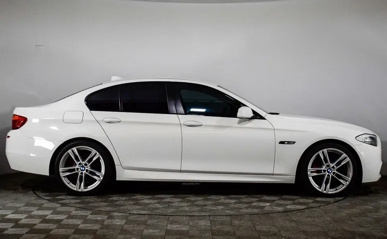 BMW 5 серия
