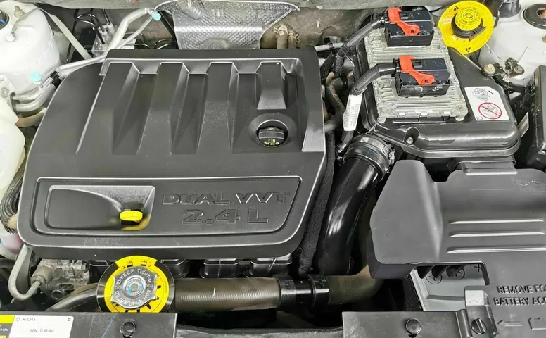 Jeep Compass 2.4 AT AWD (170 л.с.) Белый