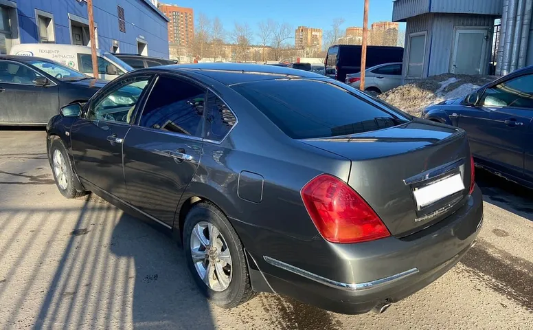 Nissan Teana