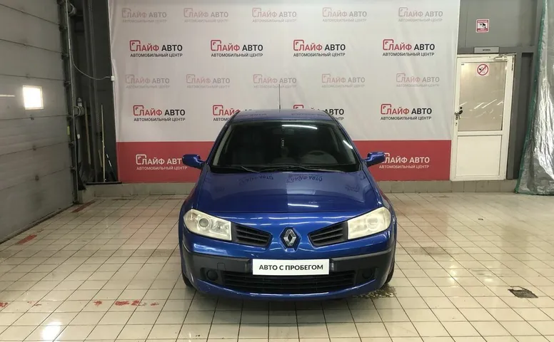 Renault MEGANE 1.6 AT (115 л.с.)