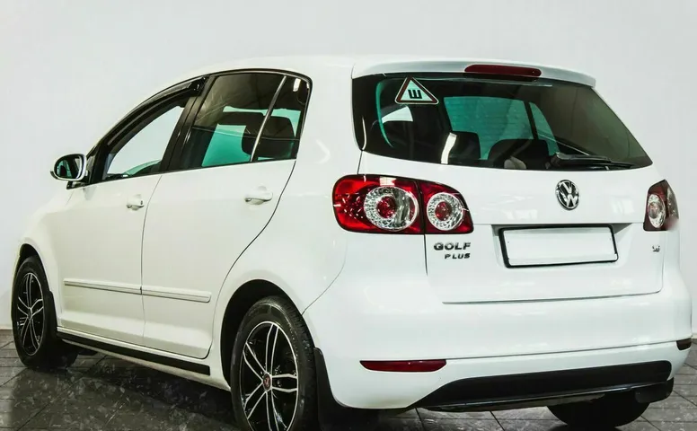 Volkswagen golf plus