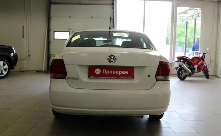 Volkswagen Polo V
