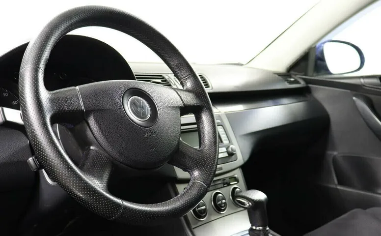 Volkswagen Passat B6