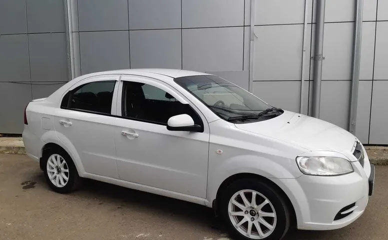Chevrolet AVEO 1.4 MT (101 л.с.)