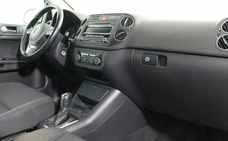 Volkswagen Golf Plus 1.6 Робот