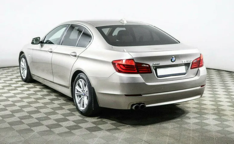 BMW 5 серия 2.0 Автомат