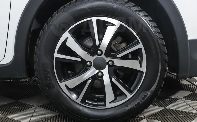 Lifan X50, 1 поколение