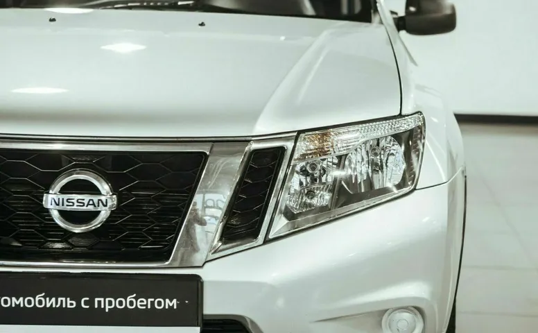 Nissan terrano