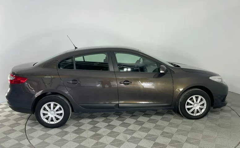 Renault Fluence I Рестайлинг