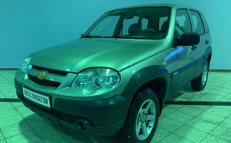 Chevrolet NIVA 1.7 MT (80 л.с.) 4WD