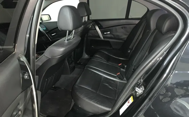 BMW 5ER 530i 3.0 AT (231 л.с.)
