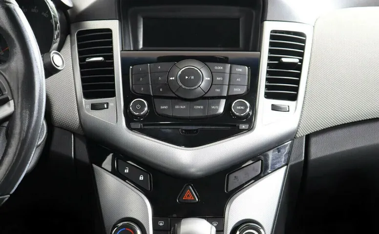 Chevrolet Cruze I