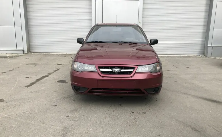 Daewoo NEXIA 1.5 MT (80 л.с.)