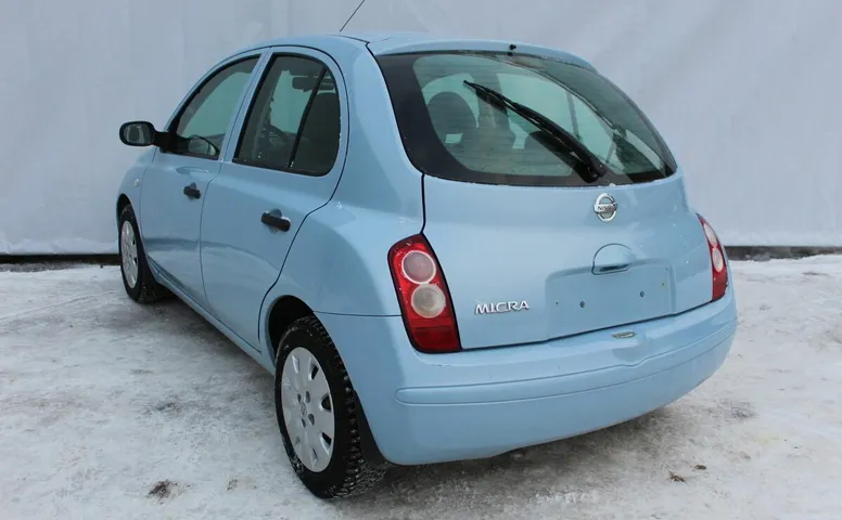Nissan MICRA 1.2 AT (80 л.с.)