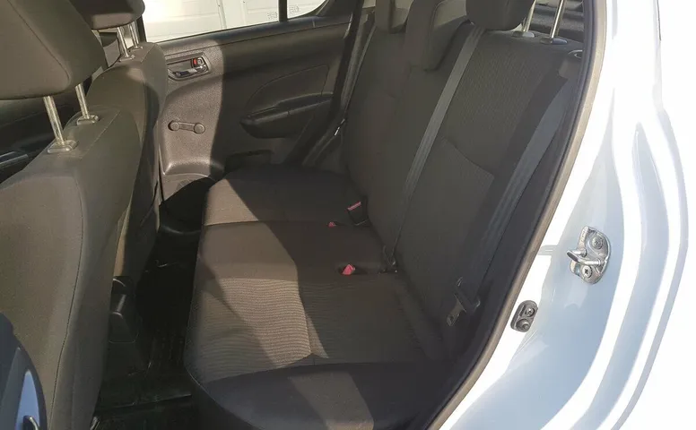Suzuki Swift IV