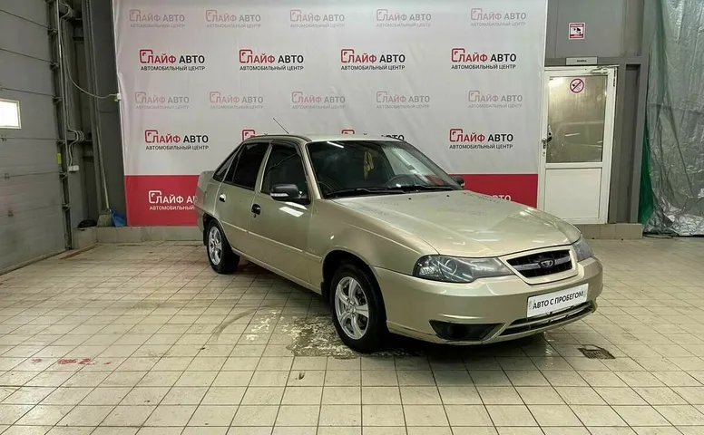 Daewoo NEXIA 1.6 MT (109 л.с.)