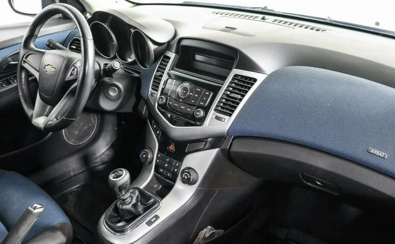 Chevrolet Cruze I