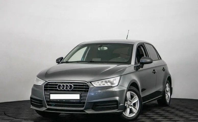 Audi A1 I (8X) Рестайлинг