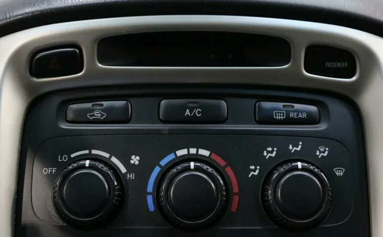Toyota highlander i (u20) рестайлинг