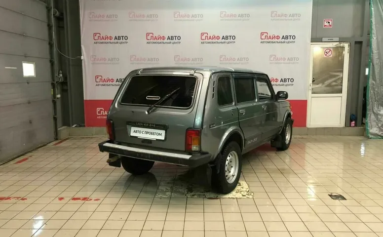 LADA (ВАЗ) NIVA 1.7 MT (80 л.с.) 4WD