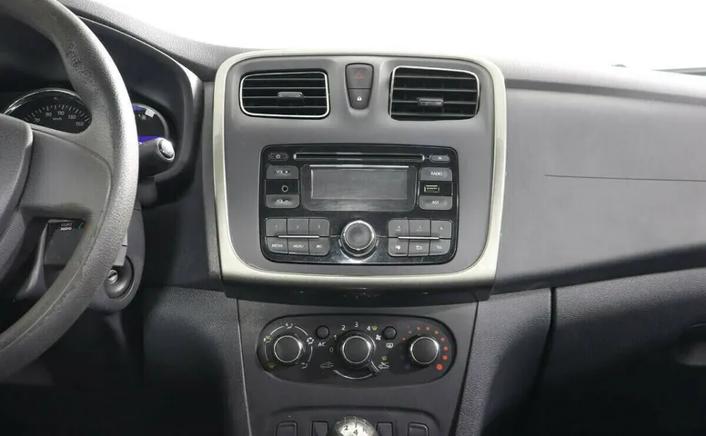 Renault Logan II