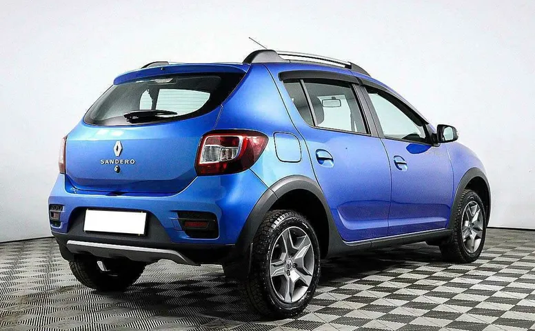 Renault sandero stepway акпп 2021 с пробегом 9 830 км