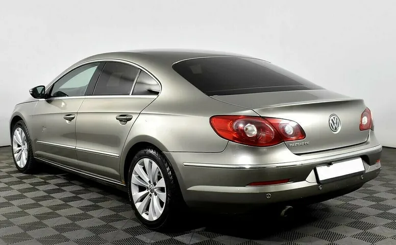 Volkswagen Passat CC I