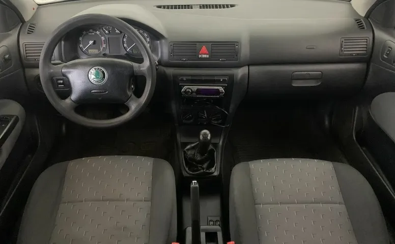 Skoda OCTAVIA 1.4 MT (75 л.с.)