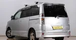 Toyota Voxy, 1 поколение