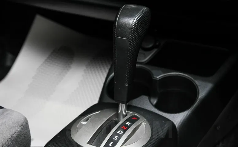 Honda Fit, 1 поколение, 2 рестайлинг