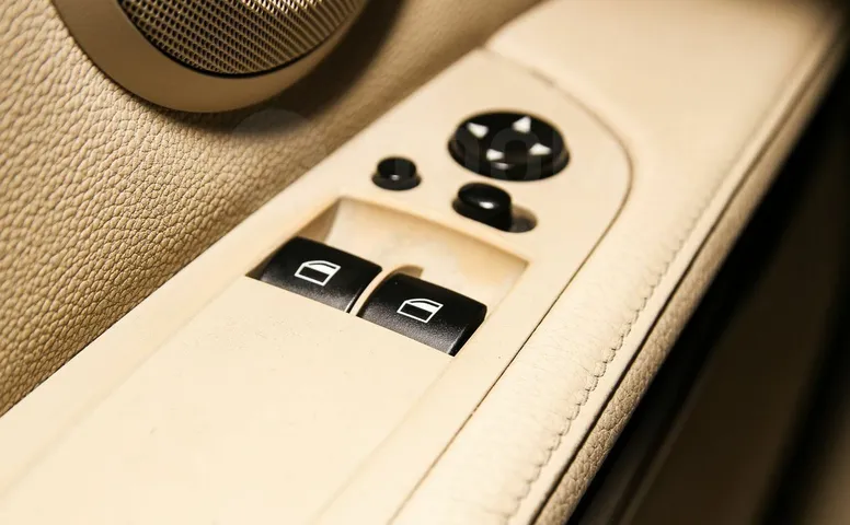 BMW 3-Series, 5 поколение