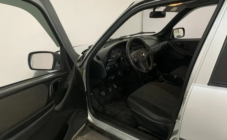 Chevrolet NIVA 1.7 MT (80 л.с.) 4WD