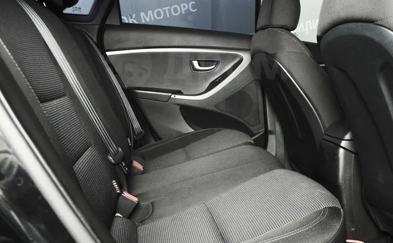 Hyundai i30, 2 поколение